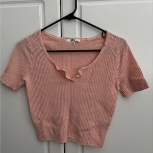 Uniqlo Pink Ribbed Crop Top